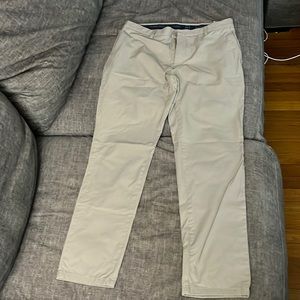 Vineyard Vines On the Go pants